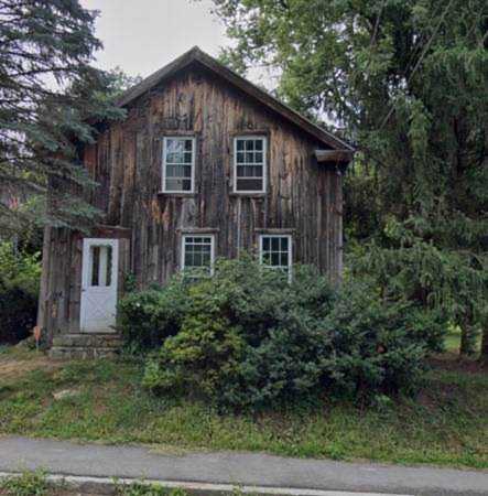 11 W Main St Hopkinton, MA 01748