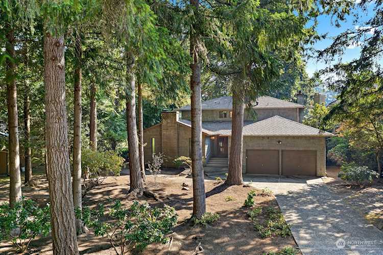 2316 209th Place NE Sammamish, WA 98074