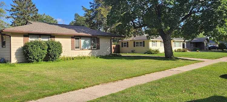 1022 N Martin Rd Janesville, WI 53545