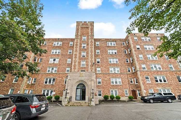 195 Thomas Burgin Parkway #202 Quincy, MA 02169