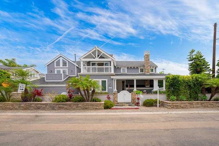 211 27Th St Del Mar, CA 92014
