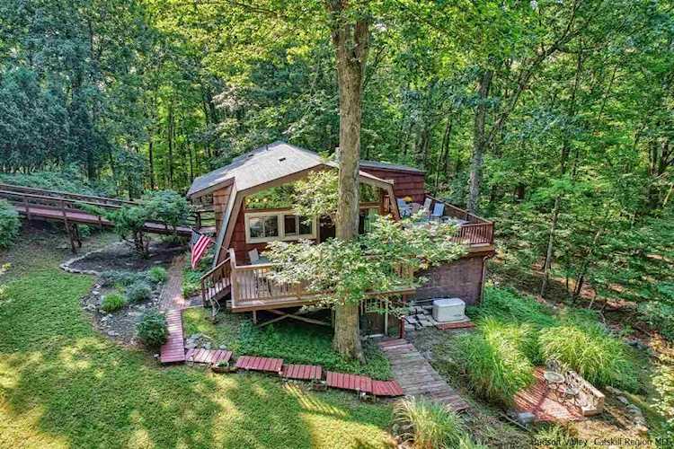 13 Durmo Rd New Paltz, NY 12561