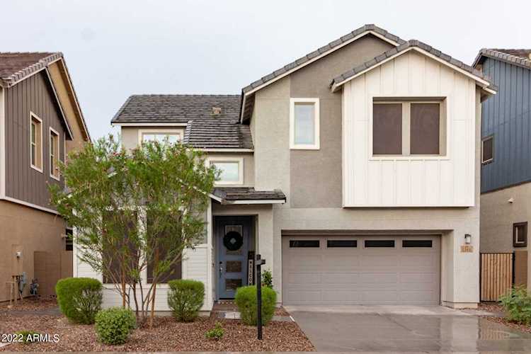 1108 S Peden Drive Chandler, AZ 85286