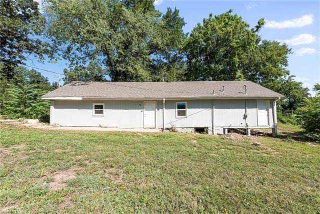73 Merle Rd Pleasant Hill, MO 64080