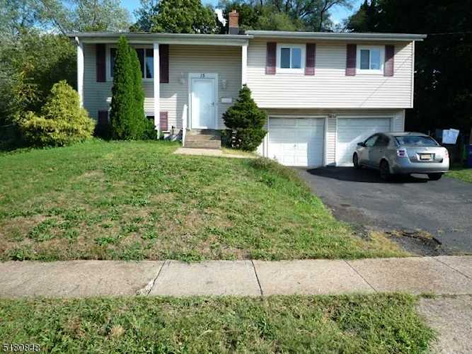15 Lexington Rd Franklin Twp., NJ 08873