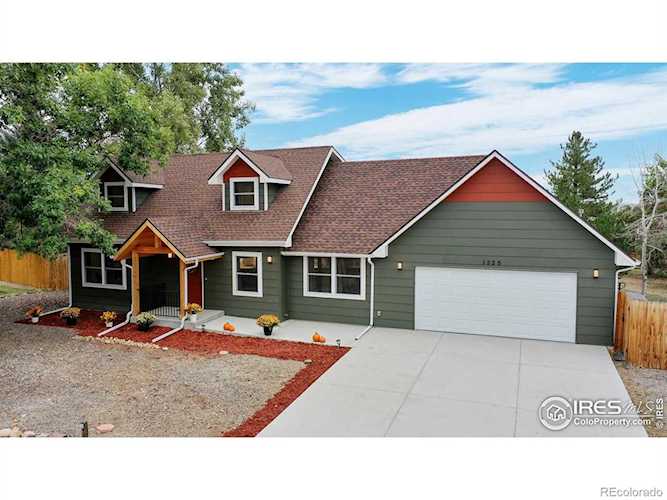 1525 Rancho Way Loveland, CO 80537