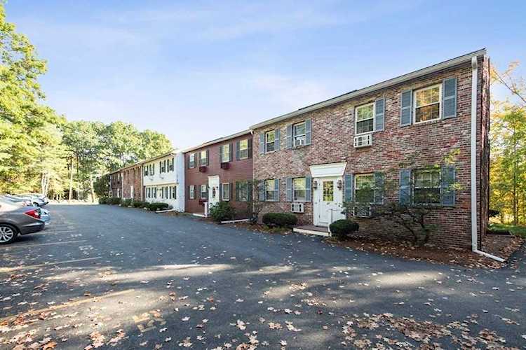 27 Liberty Square Rd #C Boxborough, MA 01719