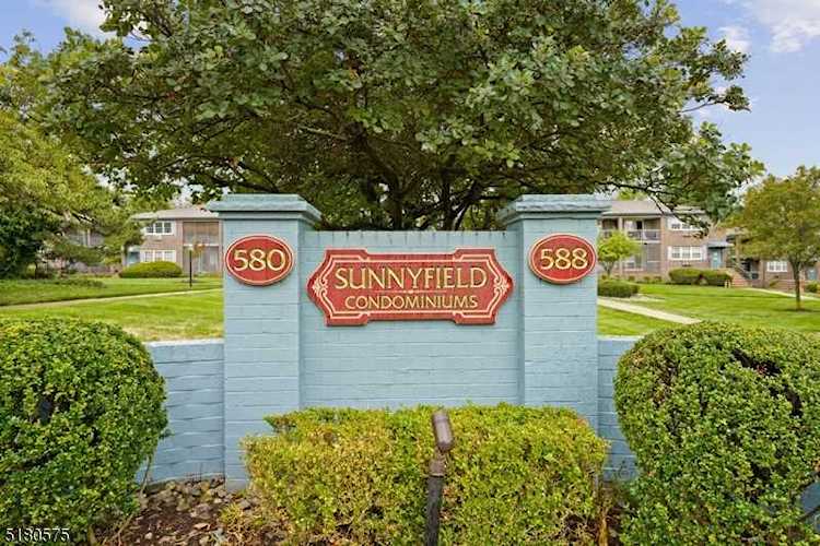 580 Bloomfield Ave West Caldwell Twp., NJ 07006
