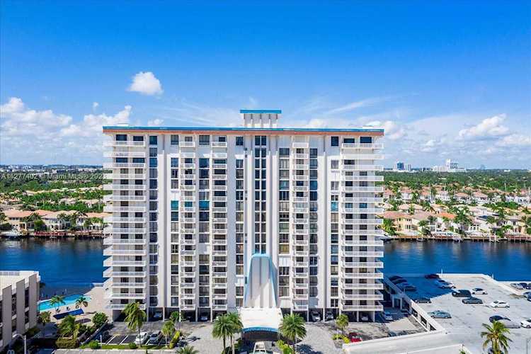 1500 S Ocean Dr #12H Hollywood, FL 33019