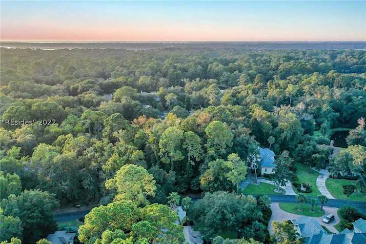 11 Retreat Ln Hilton Head Island, SC 29928