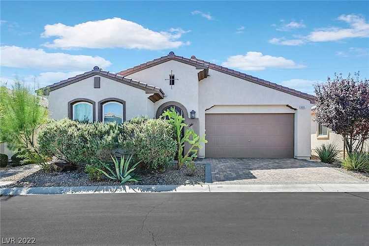8005 Glimmerglass Ave Las Vegas, NV 89178