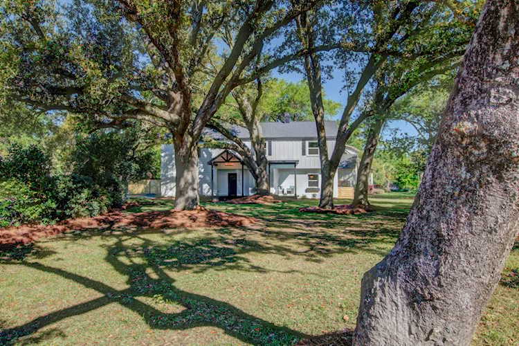 2060 Saint Lukes Dr Charleston, SC 29412