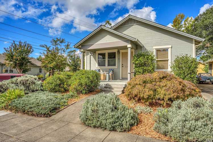 901 King Street Santa Rosa, CA 95404