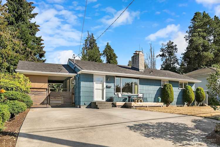 9836 59th Ave S Seattle, WA 98118