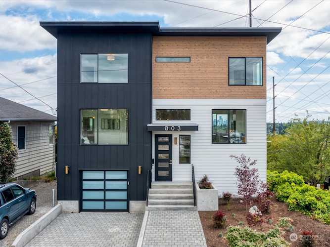 803 NE 78th St Seattle, WA 98115