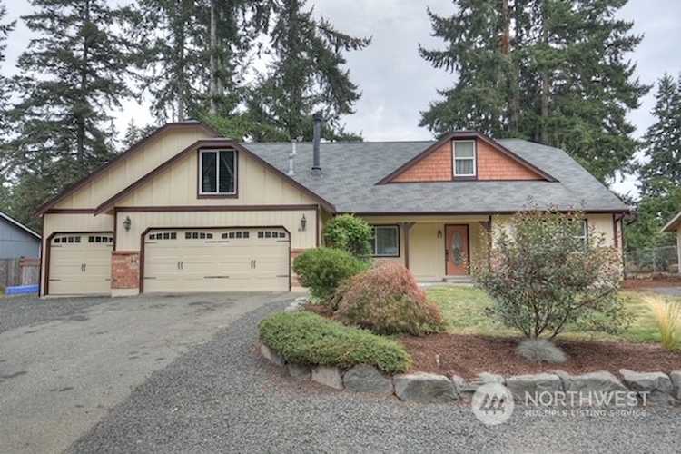 8133 Bicentennial Loop SE Lacey, WA 98503