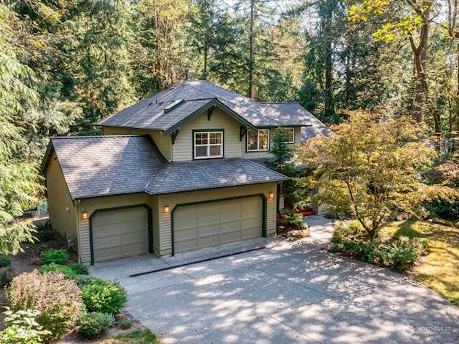 15838 266th Ave SE Issaquah, WA 98027