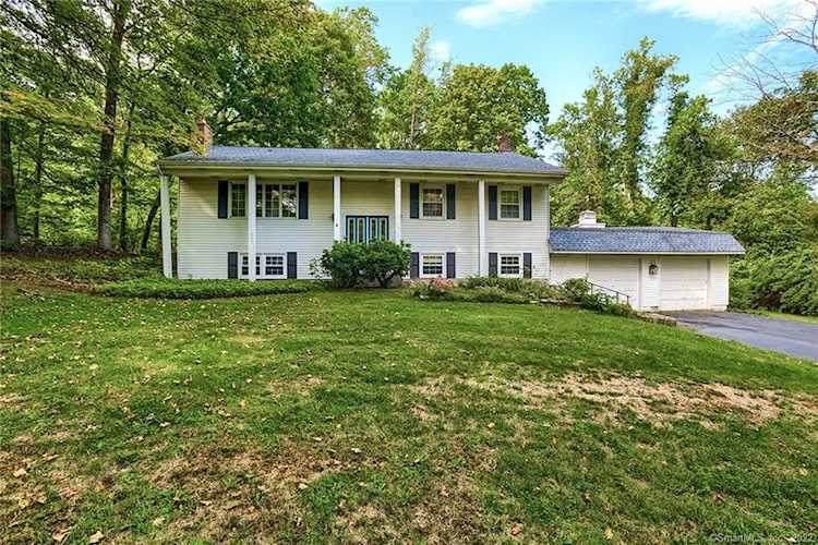10 Bittersweet Drive North Branford, CT 06471