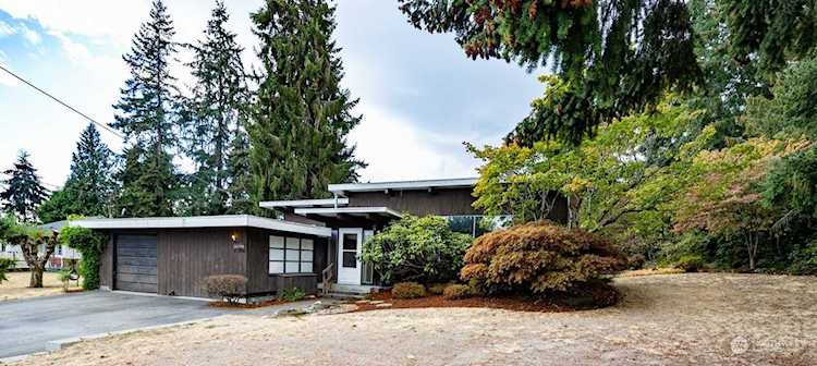 20211 7th Ave S Des Moines, WA 98198
