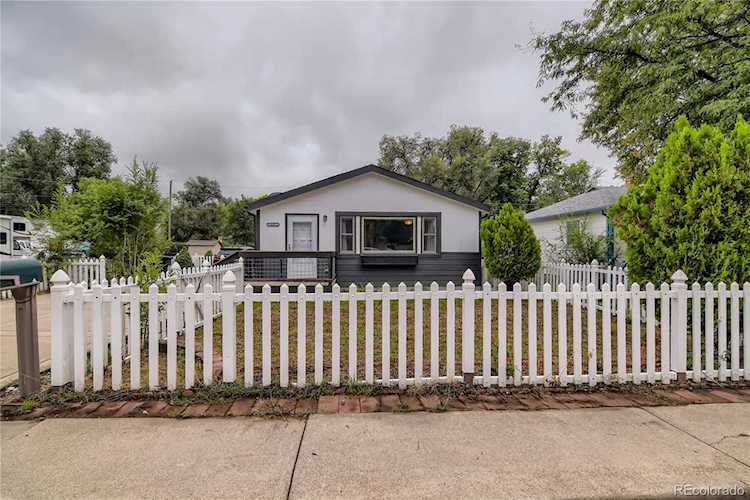 127 E Saint Clair Ave Longmont, CO 80504