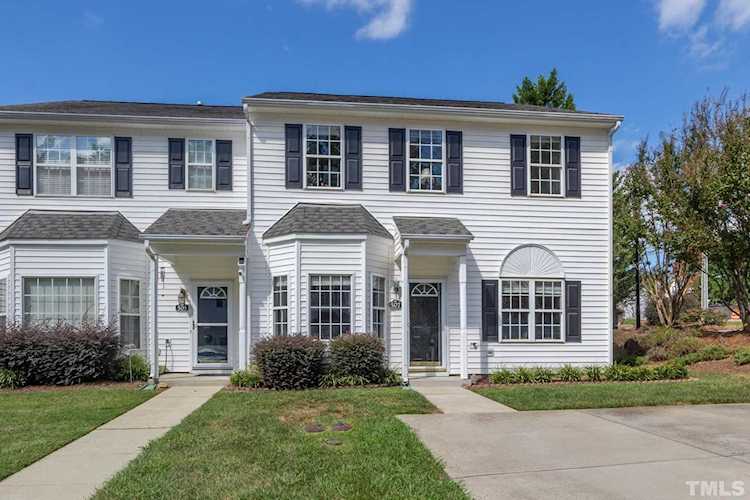 507 Misty Groves Circle Morrisville, NC 27560