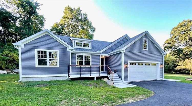 21 Ayers Point Road Old Saybrook, CT 06475