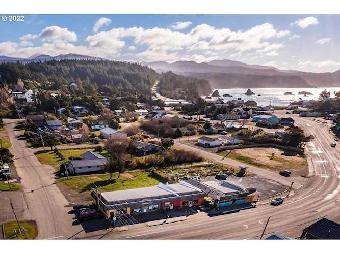 832 N Oregon ST Port Orford, OR 97465 | MLS 22116914 Photo 1