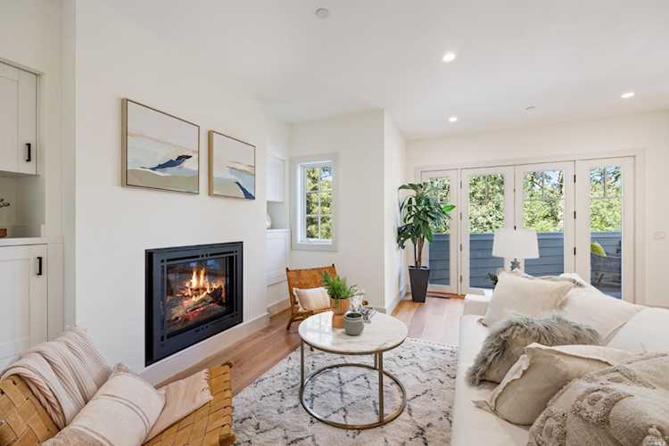 15 Acacia Road Fairfax, CA 94930