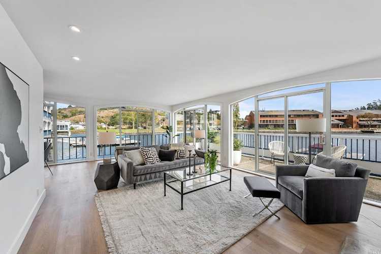 3106 Shelter Bay Avenue Mill Valley, CA 94941