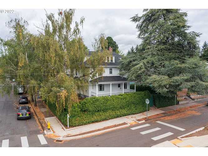 700 E Mcloughlin BLVD Vancouver, WA 98663