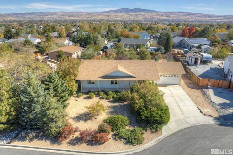 195 Rae Ct Sparks, NV 89436-7900