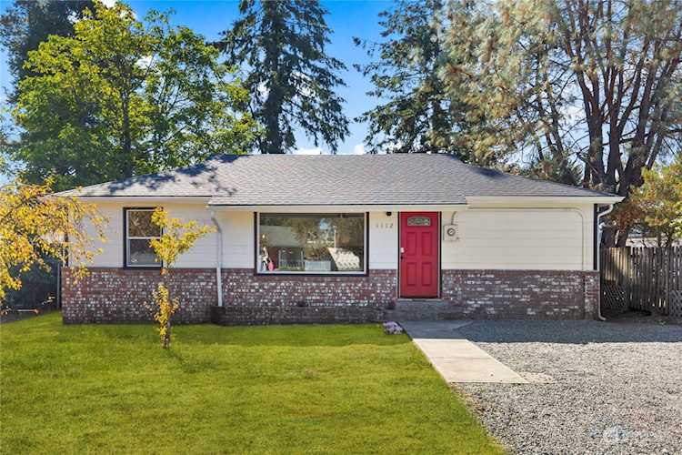 1112 117th St S Tacoma, WA 98444