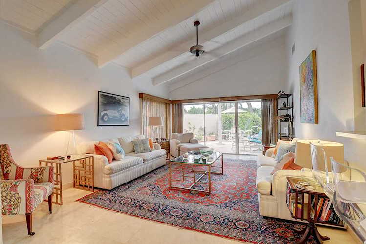 7387 Woodmont Court Boca Raton, FL 33434