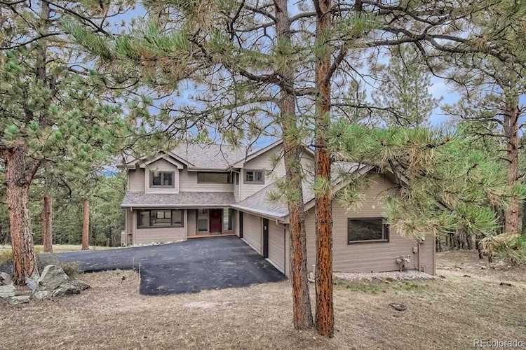 2328 Holly Ct Golden, CO 80401