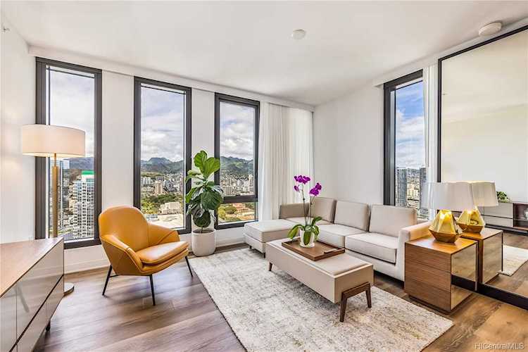 987 Queen Street #3517 Honolulu, HI 96814