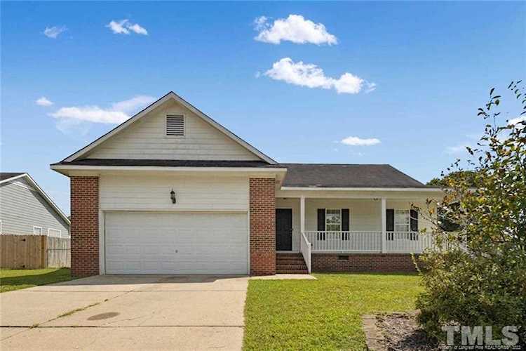 125 Congaree Drive Raeford, NC 28376