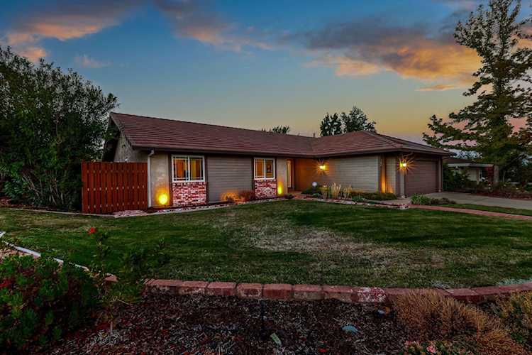 3894 Appalachian Way Redding, CA 96001 | MLS 22-4740 Photo 1