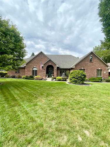 2272 Gray Birch Ct, Avon, 46123 Photo 1