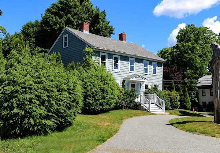 38 North Main Street Middleton, MA 01949