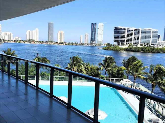 3300 NE 188th St #315 Aventura, FL 33180