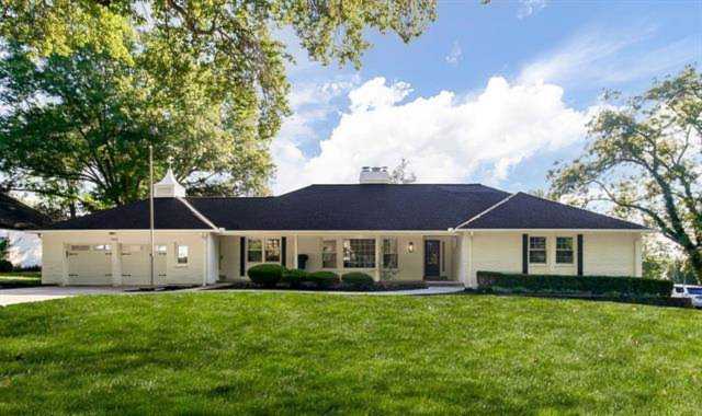 9825 Overbrook Rd Leawood, KS 66206 | MLS 2396583 Photo 1