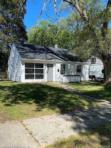 10750 Albany, Oak Park, MI 48237 in Ridgewood Estates|Oakland MLS# 60146539 Photo 1