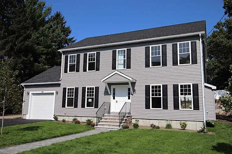 133 Breedens Lane Revere, MA 02151