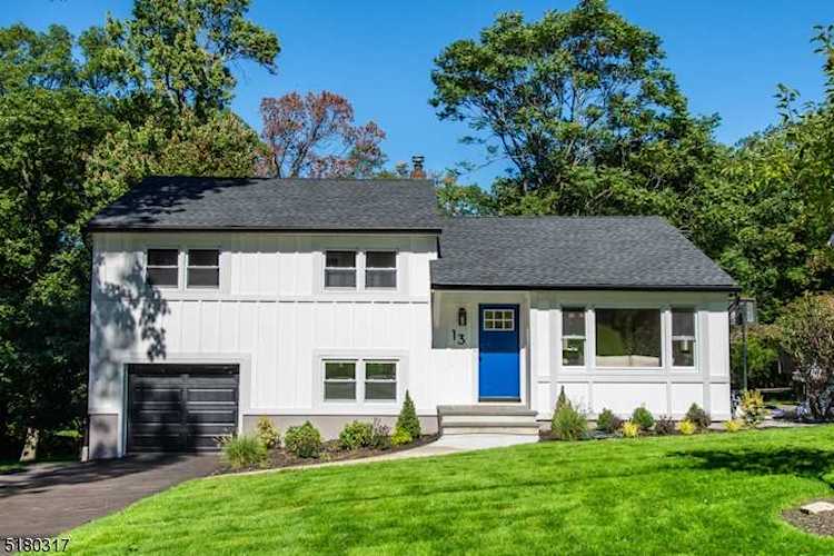 13 Manito Ave Oakland Boro, NJ 07436