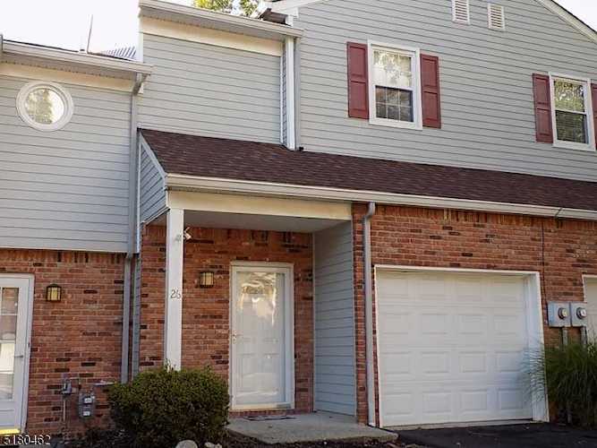 26 Dena Dr Wanaque Boro, NJ 07465