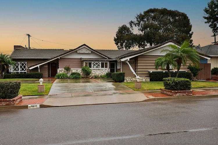 3931 Liggett Drive San Diego, CA 92106