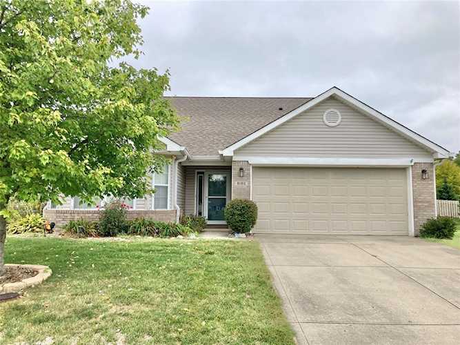 8180 Overbrooke Ln, Avon, 46123 Photo 1