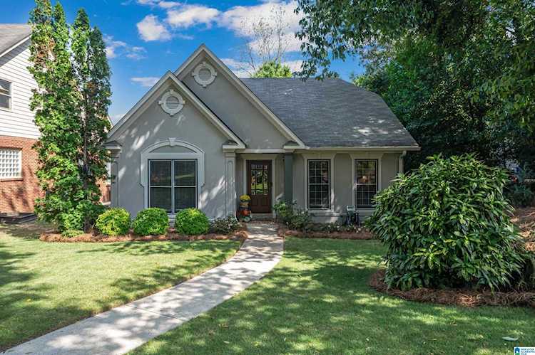 1137 Winward Lane Vestavia Hills, AL 35216