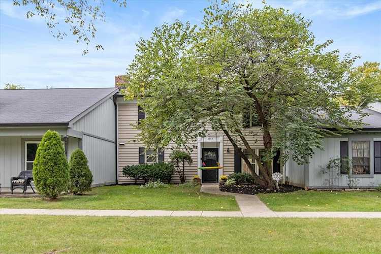 2943 Grinnell Ln Indianapolis, IN 46268 | MLS 21884566 Photo 1