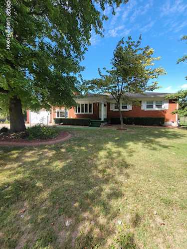 9722 3Rd Street Rd Louisville, KY 40272